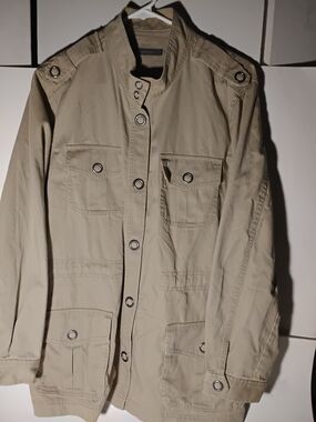Liz Claiborne Beige Utility Jacket with Snap Pockets